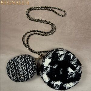 CHANEL TWEED ROUND CHAIN SHOULDER BAG BLACK - EXCELLENT CONDITION